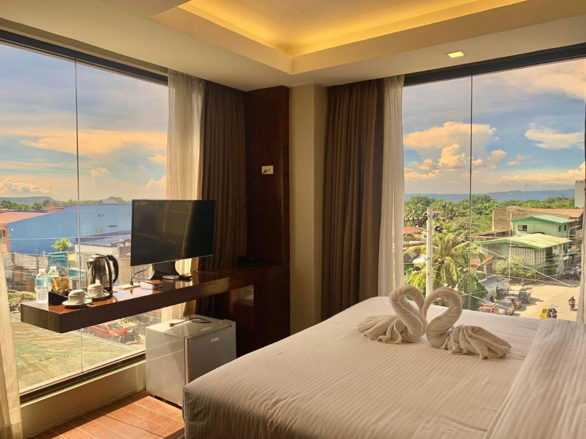Treasure Island Hotel With Mini Water Adventure Masbate City Ngoại thất bức ảnh