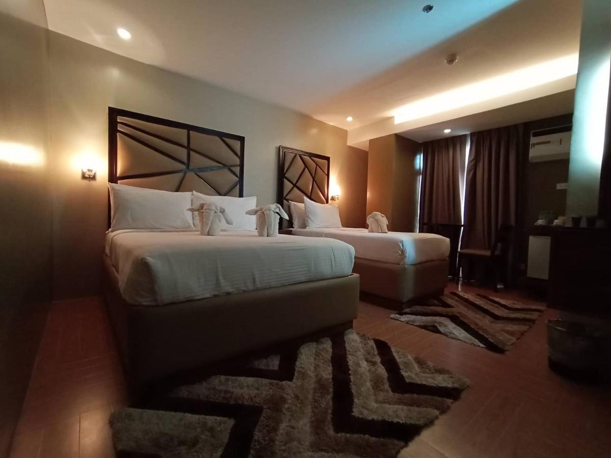 Treasure Island Hotel With Mini Water Adventure Masbate City Ngoại thất bức ảnh