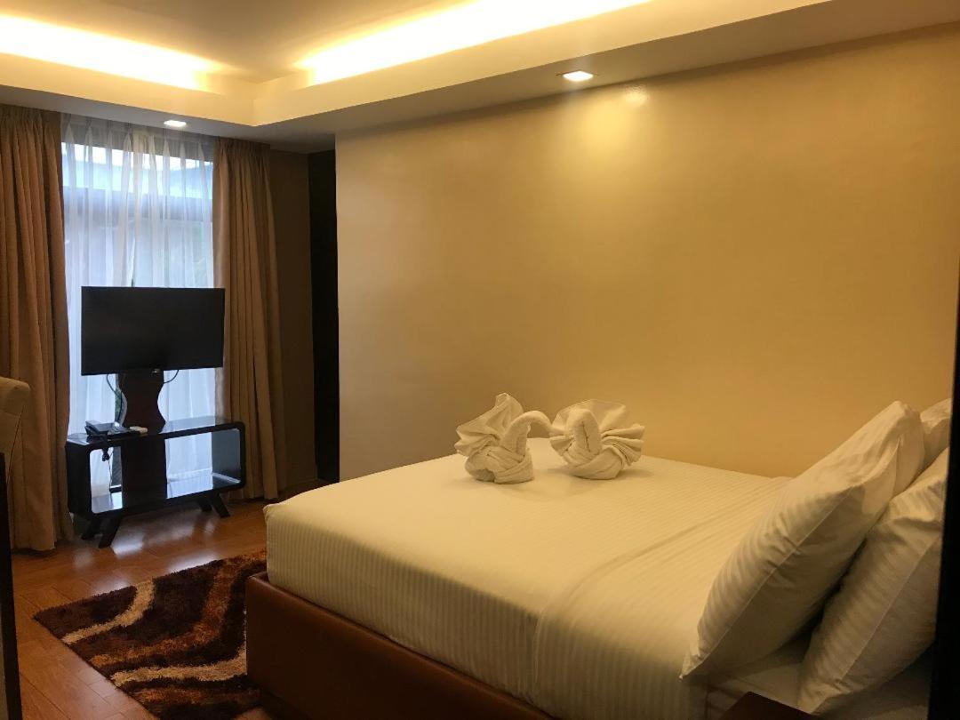 Treasure Island Hotel With Mini Water Adventure Masbate City Ngoại thất bức ảnh